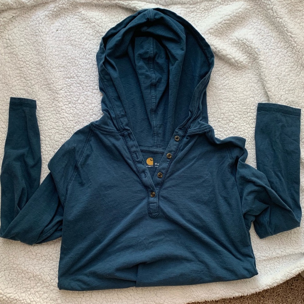 Long sleeve hooded shirt
